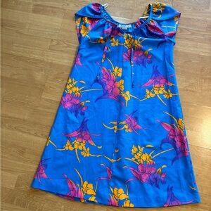 Hilo Hattie Vintage Hawaiian Floral Dress Small